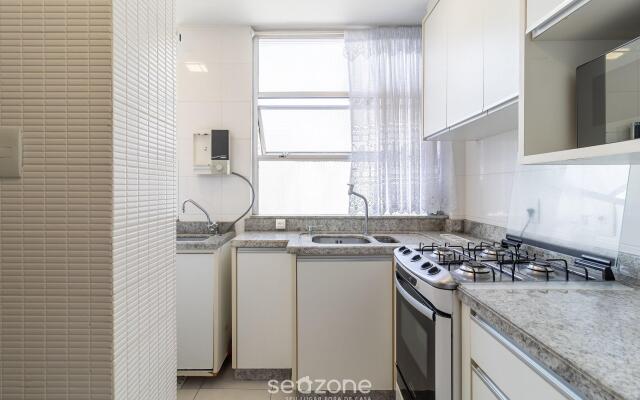 Belíssimo apart no Centro de Floripa EDC402