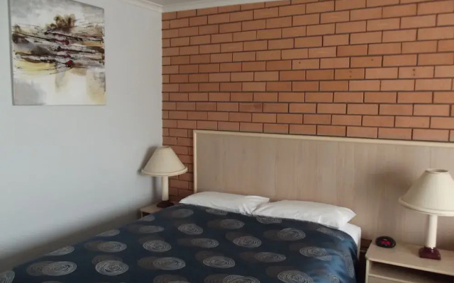 Centabrook Motor Inn