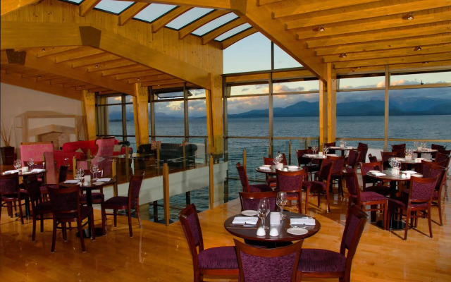 Alma del Lago Suites & Spa