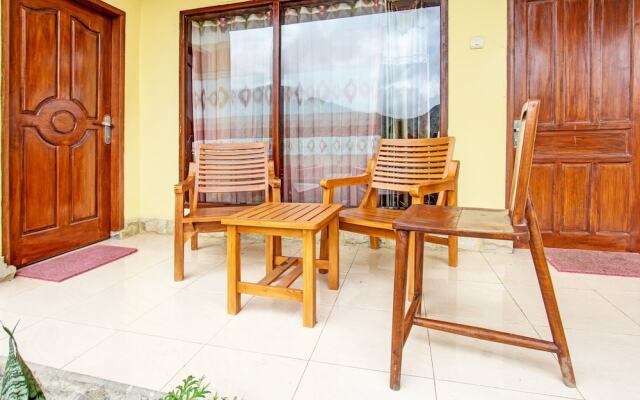 OYO 92142 Ujung Samalas HomestayNearLapangan Sembalun Bumbung