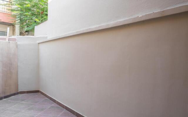 Modern 1-bedroom apartment, 10 mins from metro
