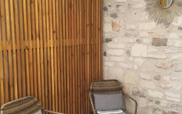 Studio climatisé, La Cloison