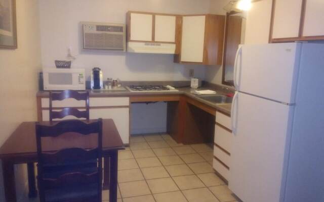 The Carriage House Inn