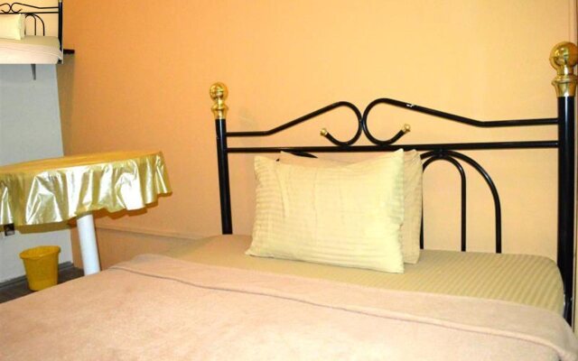 DENAI The Backpackers Residence