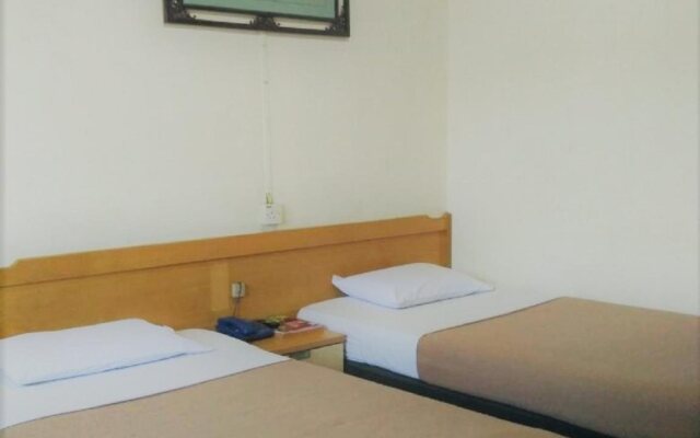Ang's Hotel