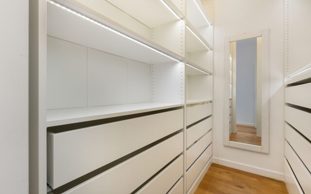 Apartment Siedmiogrodzka Wola by Renters