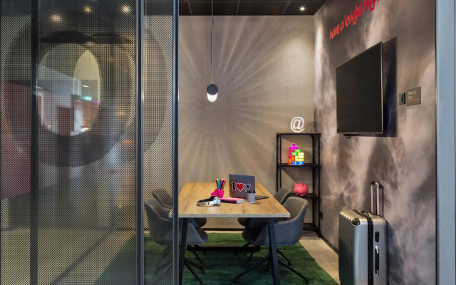 Moxy Frankfurt Airport Kelsterbach