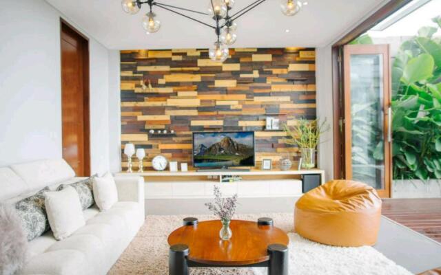 The Darling Ocean View Villa Bali
