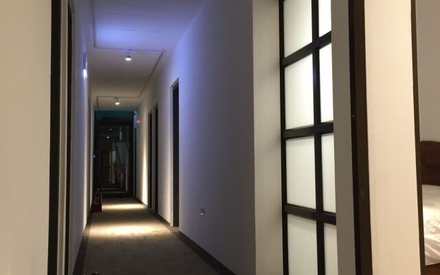 Lütel Hotel Xpark Gloria Outlets Shin Kong Cinemas