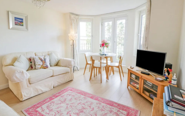 Tweed Apartment