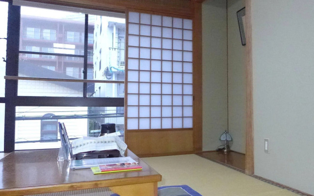 Fujiwara Ryokan