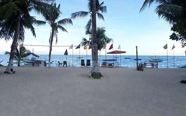 Paradise reef resort