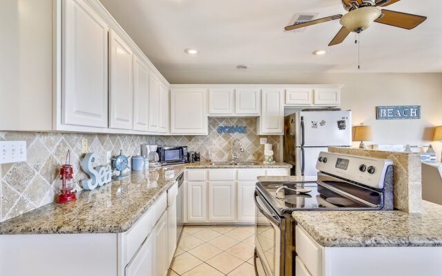Dat View Tho! - 4 Br Home