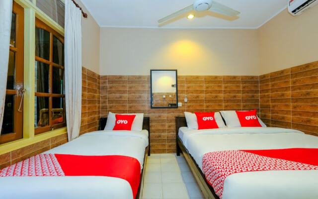 OYO 2292 Pondok Lita
