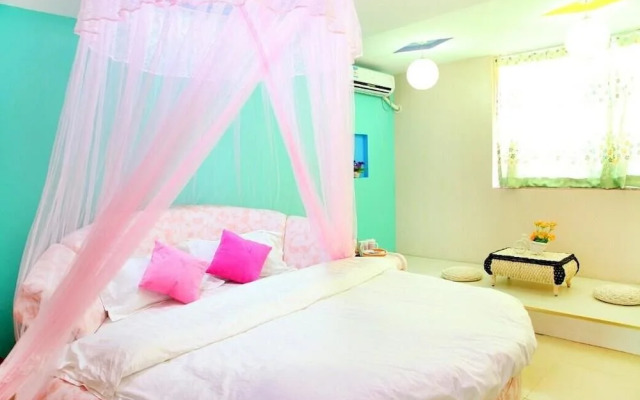 Xiamen Bloom Pinellia Holiday Home