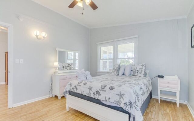 Garden City Beach House Escape!