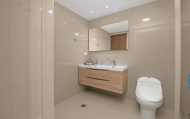 Penthouse Sea View 705a