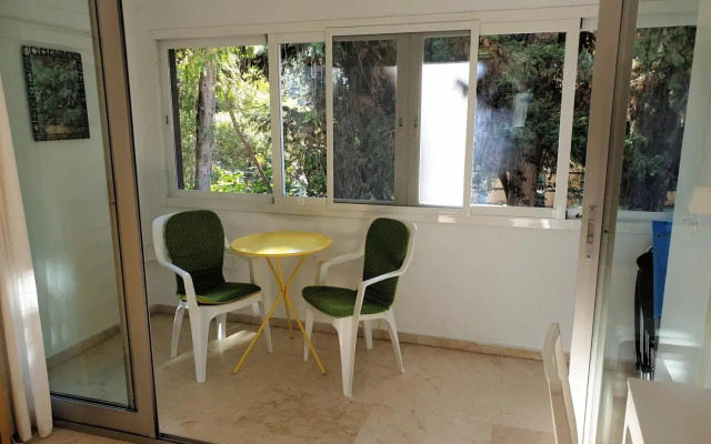 1 Bedroom Apartment Second Line Beach- Parque Marbella Building
