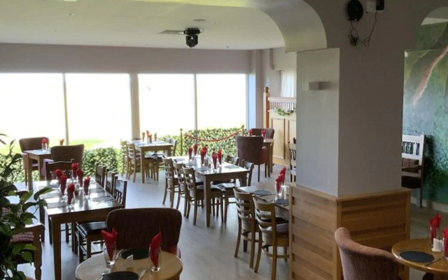 The Hedges Hotel