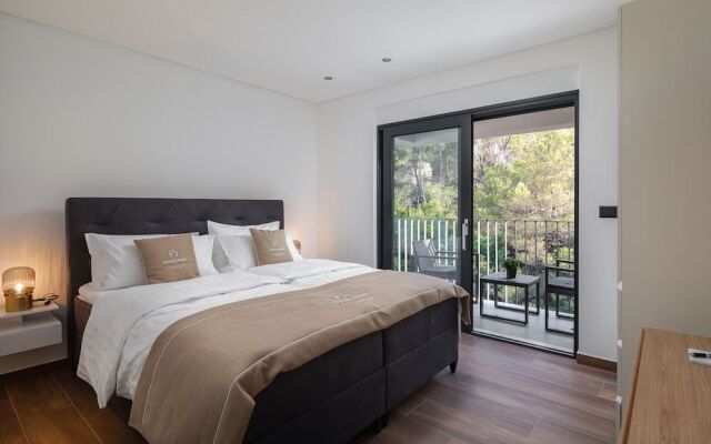 House & Home Slatine