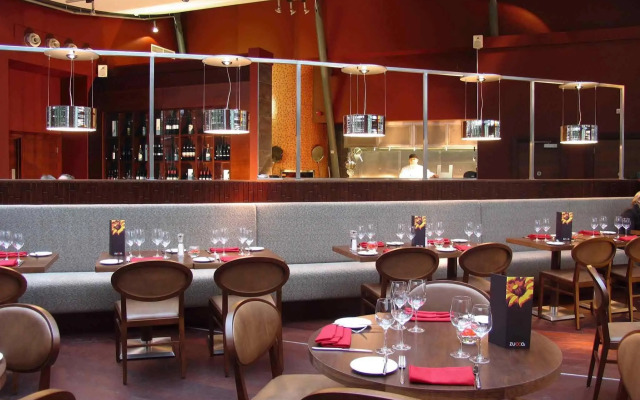 Mercure Sheffield St Paul's Hotel & Spa