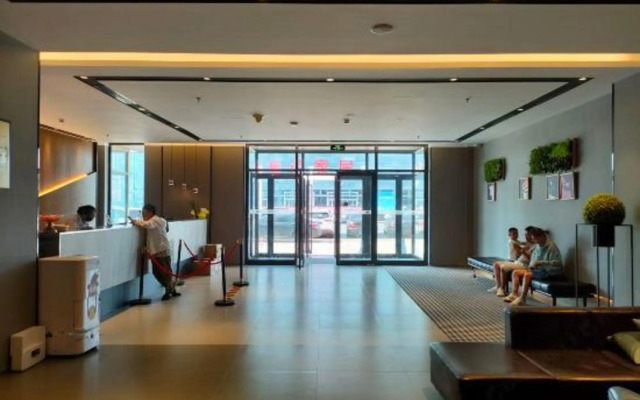 Homeinn Selected Hotel (Dalian Xinghai Square Convention and Exhibition Center)