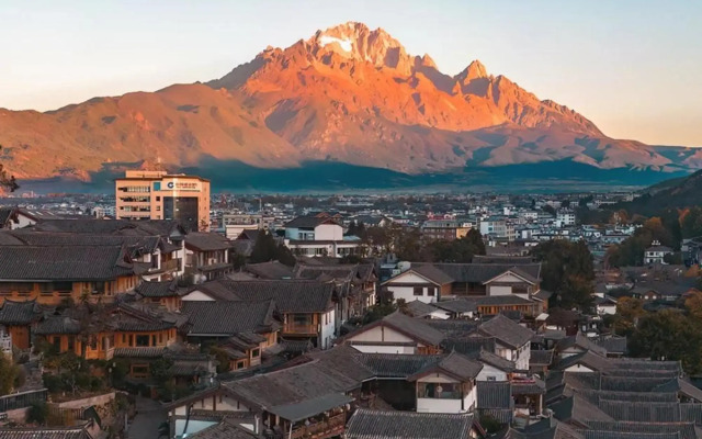 Sunny_Yunqing·Yunxuan Tingfeng Snow Mountain View Beautiful Su