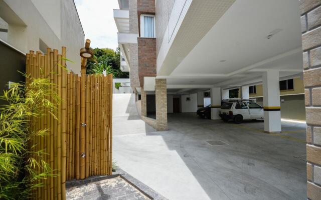 1079 - Apartamento com vista para o mar em Bombinhas