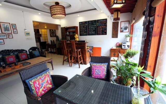 Phoenix Melody Inn