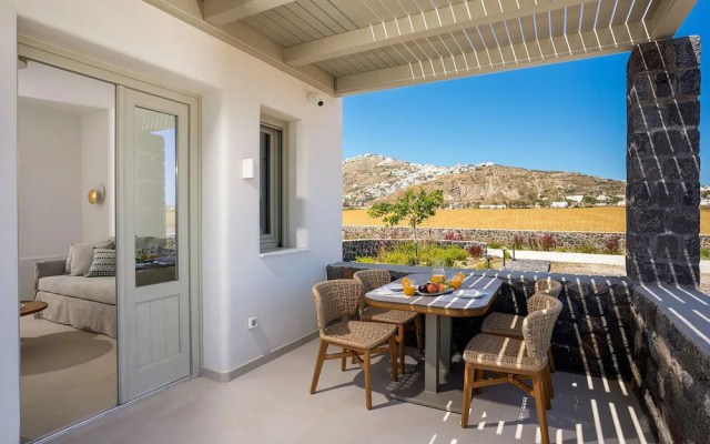 Platies Luxury Apartments Santorini