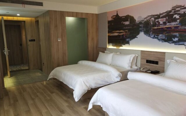 Jinjiang Metropolo Hotel Nanjing Jiangjun Dadao Hehai University Branch
