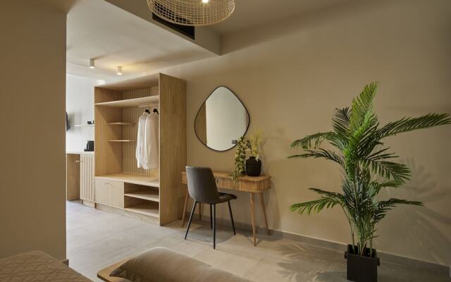 Mayu Suites