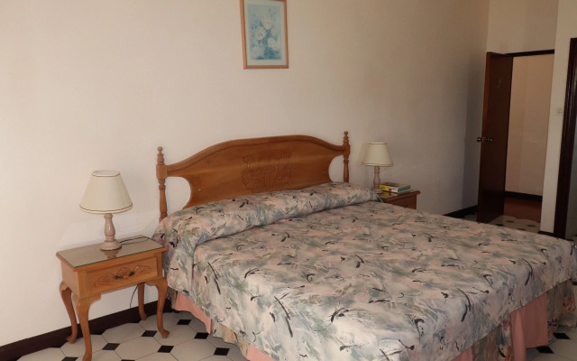 Seacrest Beach Hotel