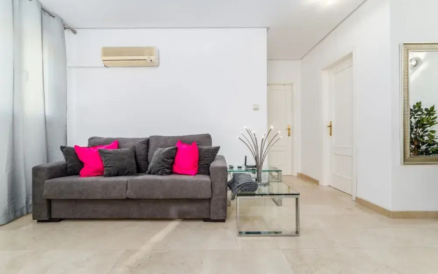 Apartamento Travel Habitat Ático Comedias