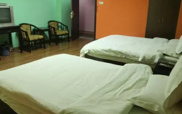 Junjue Hotel