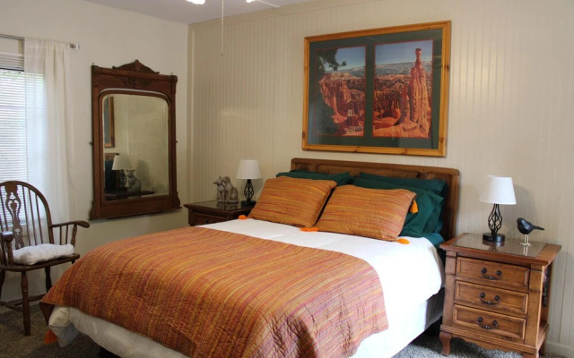 The Bonnie Inn Unit 6