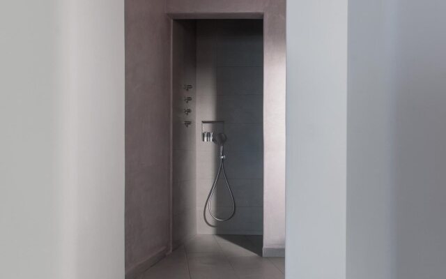Neptune Luxury Spa Suites