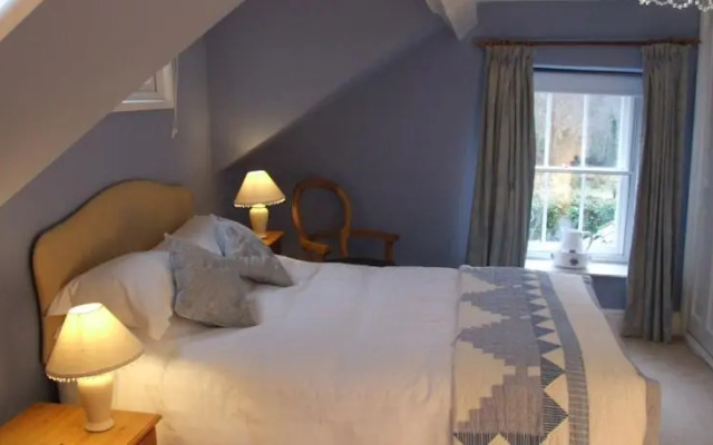 Ty Derw Country House