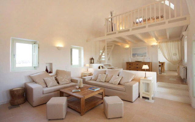 Blackrock Villa