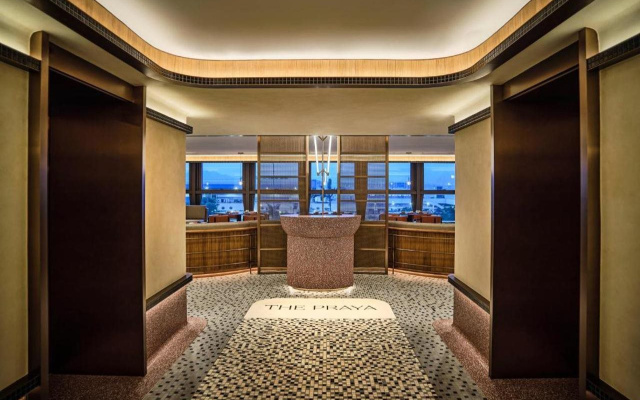 Oasis Aurum 181 Hotel