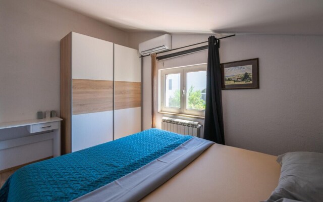 Stunning Home in Medulin With Wifi and 4 Bedrooms