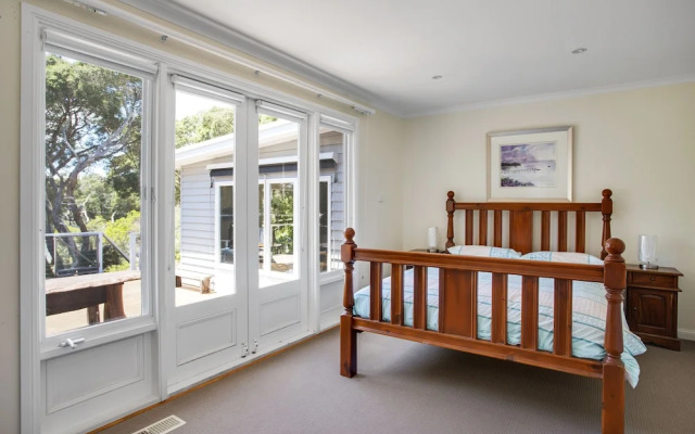 Harleian Beach House