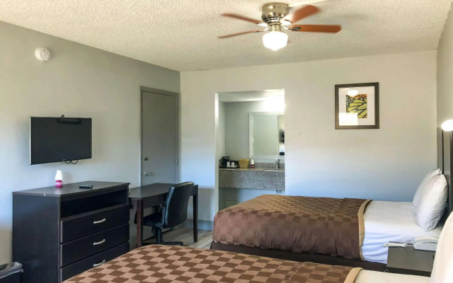 Rodeway Inn Sun City Center