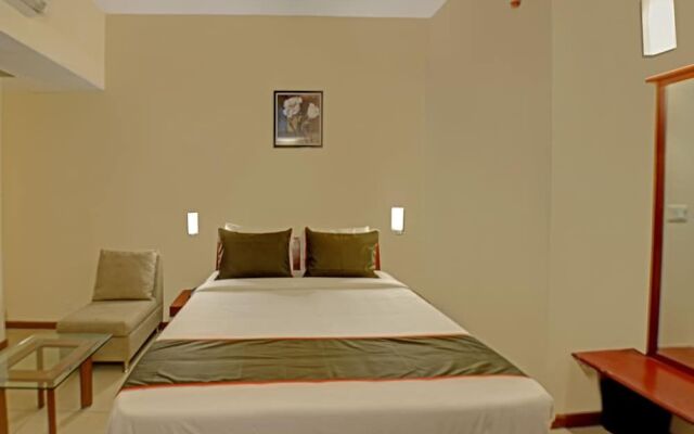 Collection O 40332 Hotel Casa Meridian