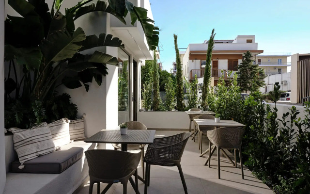 Bond Smart Living Suites