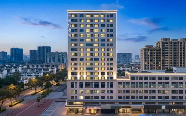 Lavande Hotel (Xingtai Future Plaza) – Outside – Xingtai