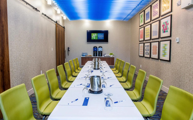 Holiday Inn Express And Suites Halifax - Dartmouth by IHG