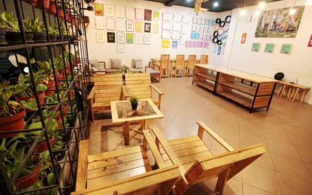 Zaen Hotel Syariah Solo