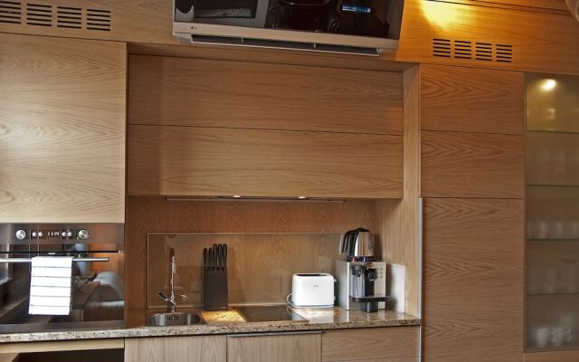 Andrassy2 Apartment - fireplace, A/C, free Wifi, city centre