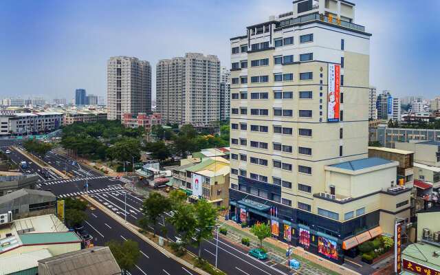 Golden Tulip Glory Fine Hotel
